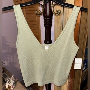 Arizona - Ribbed V-Neck Tank Top - Green